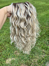 Load image into Gallery viewer, Kiona WIG Layered spiral curls!! PREORDER

