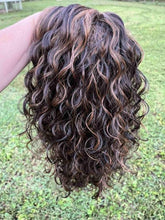 Load image into Gallery viewer, Kiona WIG Layered spiral curls!! PREORDER
